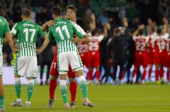 维尼修斯金球奖遗憾落选，同龄竞争加剧他未来机遇与挑战并存